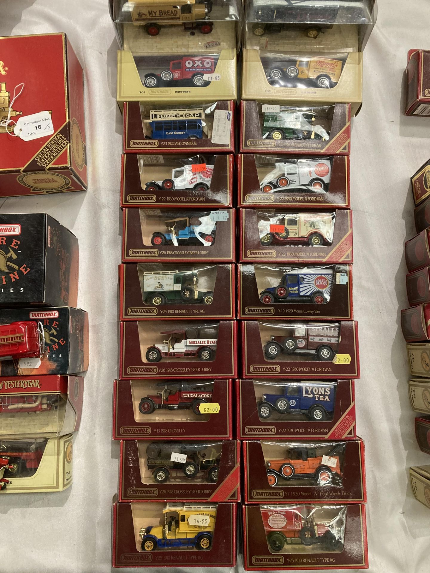 Twenty assorted Matchbox Models of Yesteryear boxed vehicles, 1910 Renault type AG,