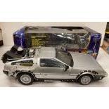 Back To The Future Part II 1/15th scale time machine by Diamond Select Toys