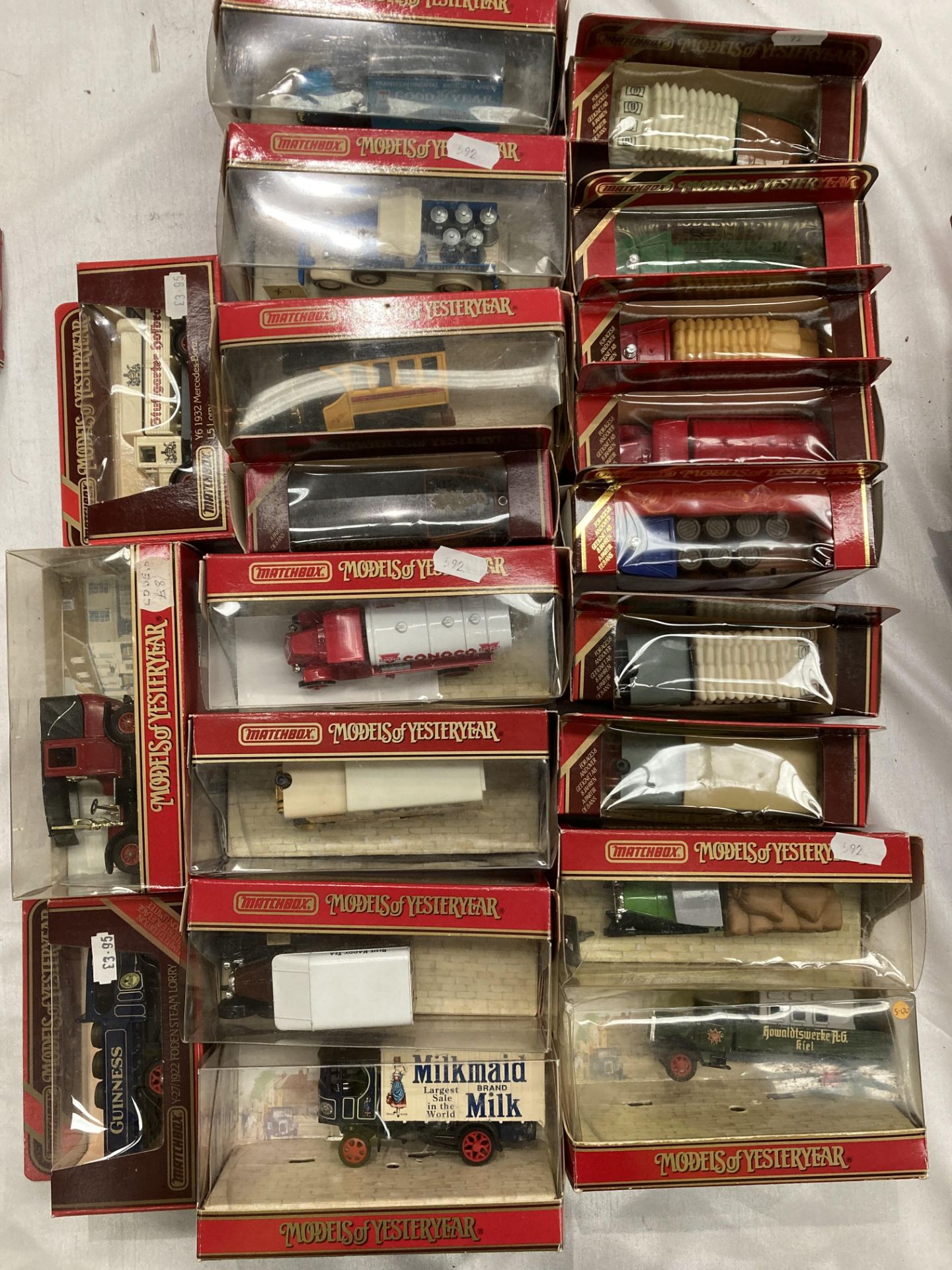 Twenty assorted Matchbox Models of Yesteryear boxed vehicles, Unic taxi,
