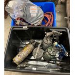 Two Voylet spray paint guns, two assorted pneumatic guns, tyre inflator, air hose,