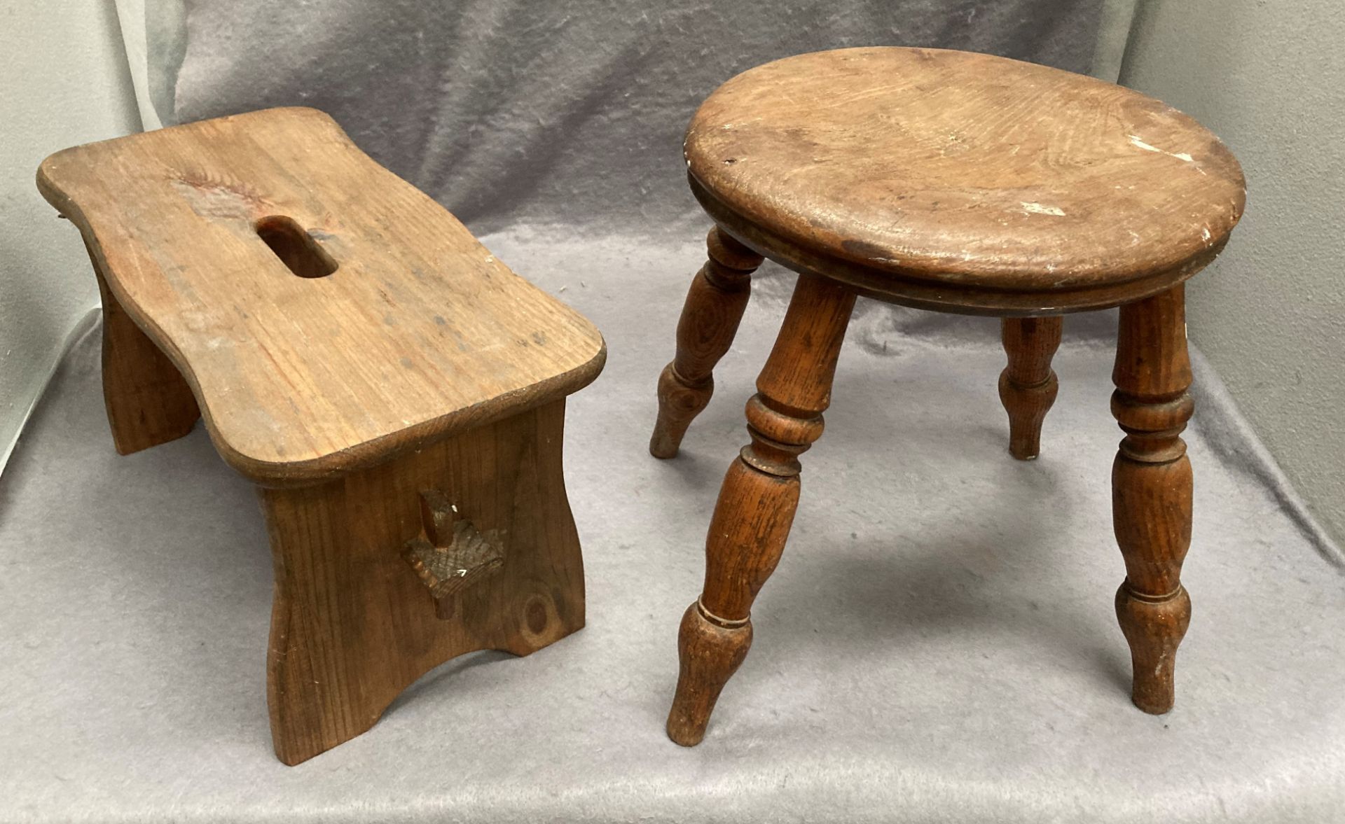 Bedroom chair and two stools - Image 3 of 3