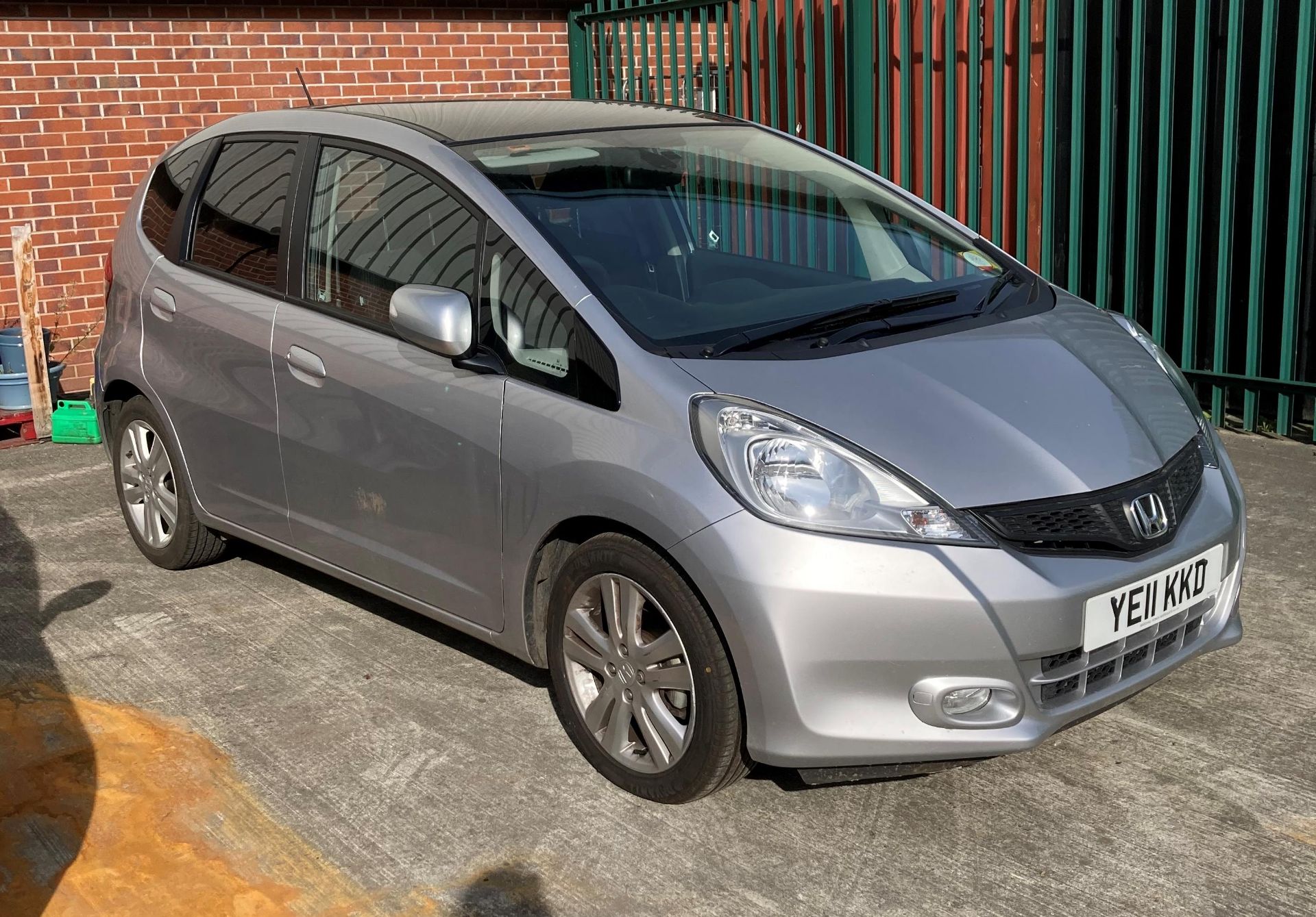 HONDA JAZZ I-VTEC EX (1339cc) 5 DOOR HATCHBACK - Petrol - Silver.