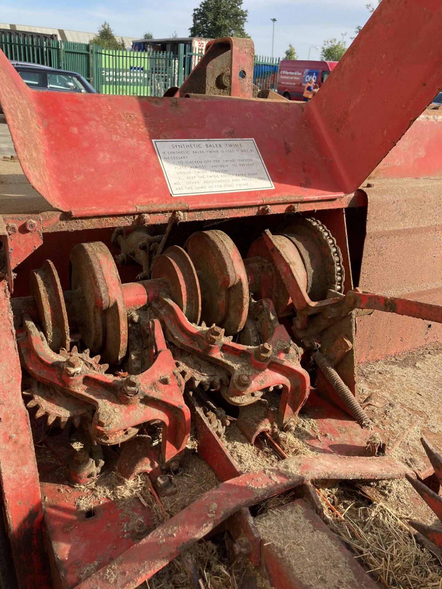 A MASSEY FERGUSON 20-8 HAY BALING MACHINE - Red. From a deceased estate. Serial No: 66295. - Image 7 of 14