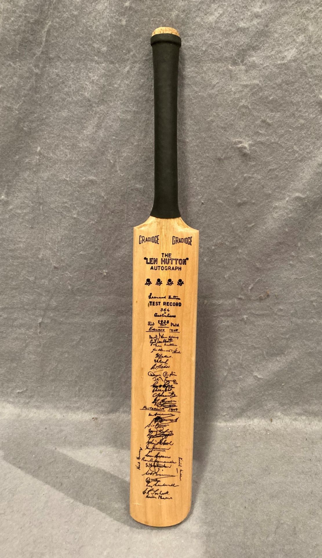 A Gradidge miniature cricket bat, the 'Len Hutton' autograph,