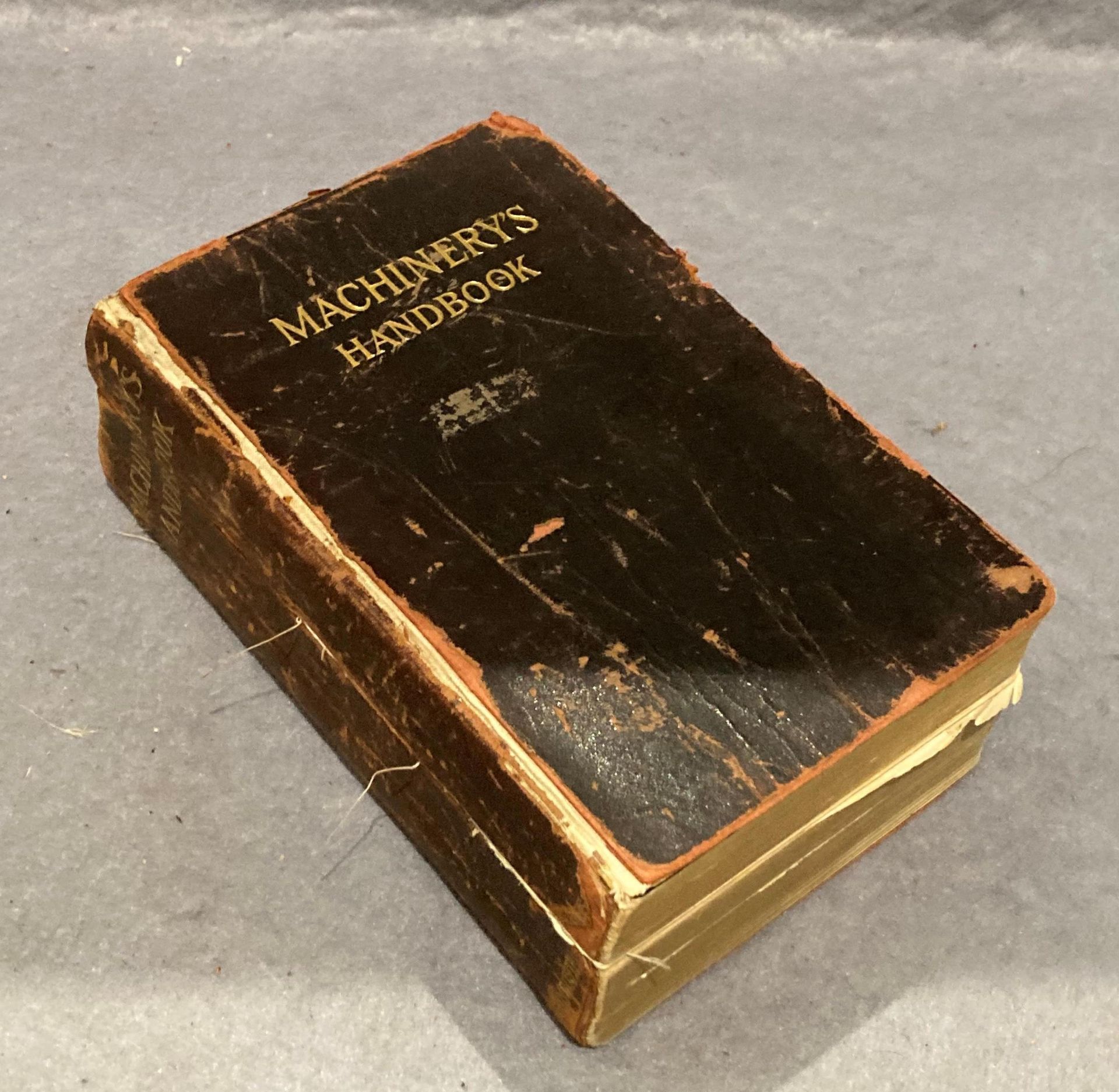 Machinery's Handbook, 1914 first edition, published in New York by the Industrial Press, quite rare,
