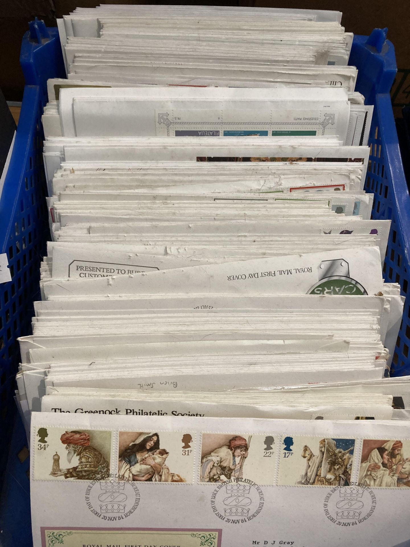 A plastic tray and a box containing a large quantity of assorted First Day Covers - Image 4 of 5