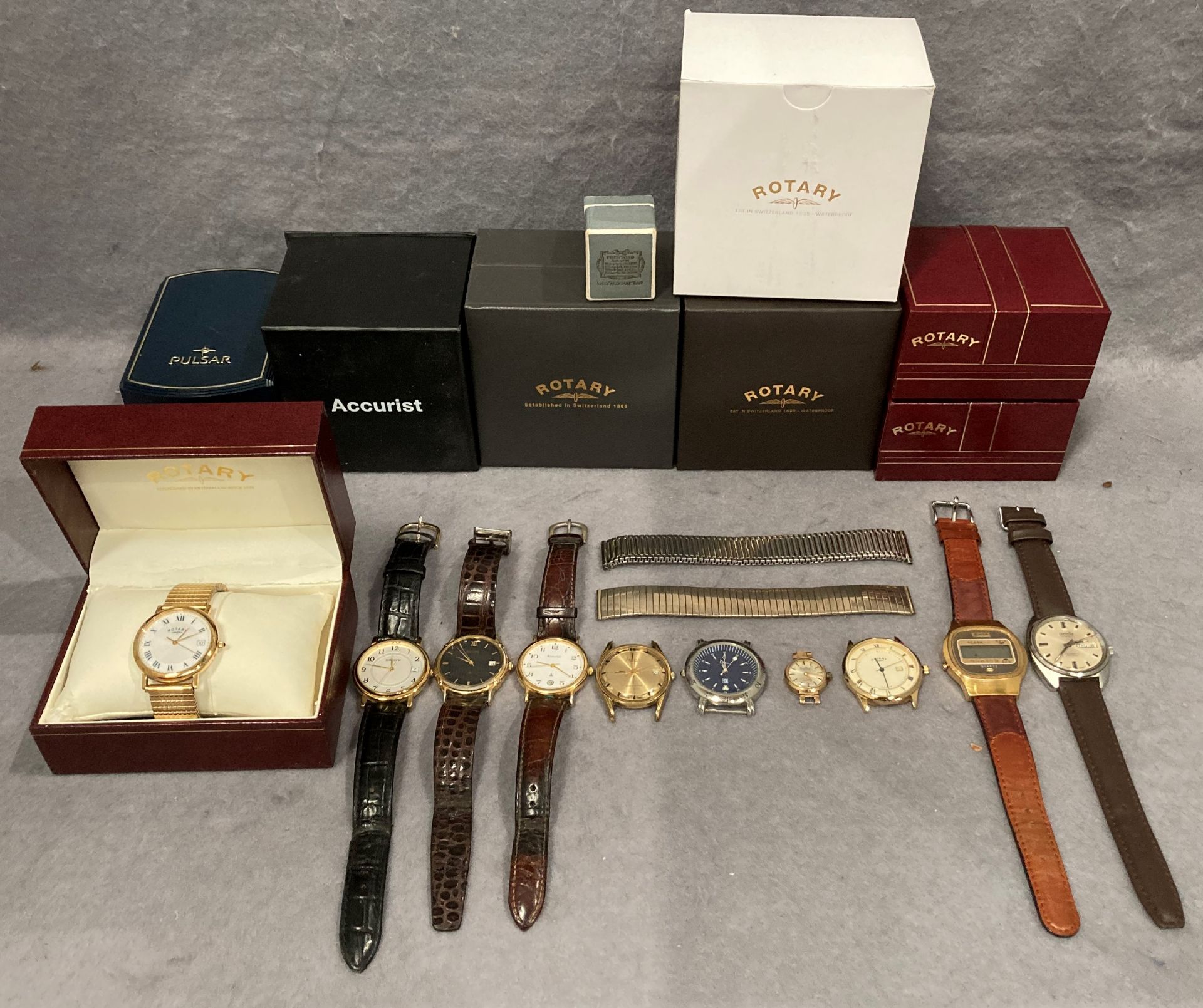 Contents to tray - ten watches and watch faces including a Rotary and five empty watch boxes -