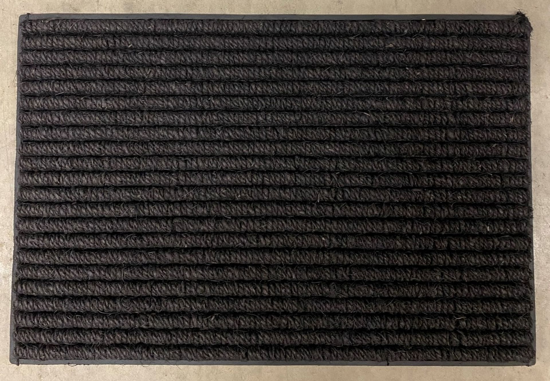 15 x Heavy Duty Looped Rubber Backed Doormats - 60cm x 40cm