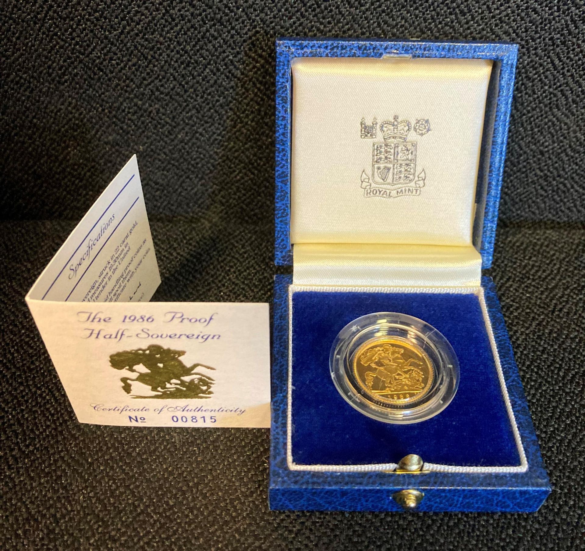 A Royal Mint 1986 Gold Proof Half-Sovereign no.