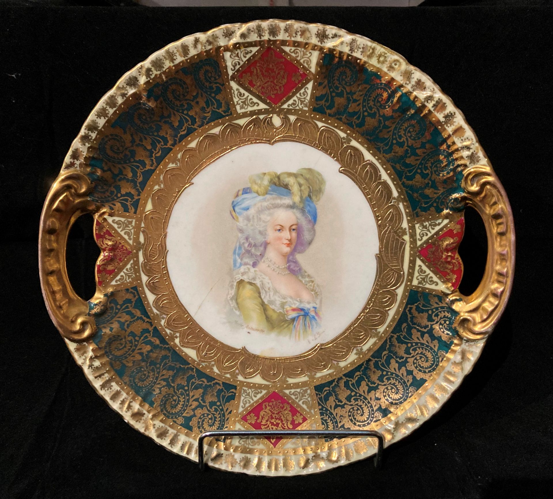 A Royal Vienna service of twelve cups and saucers, twelve side plates and two large plates, - Image 12 of 21