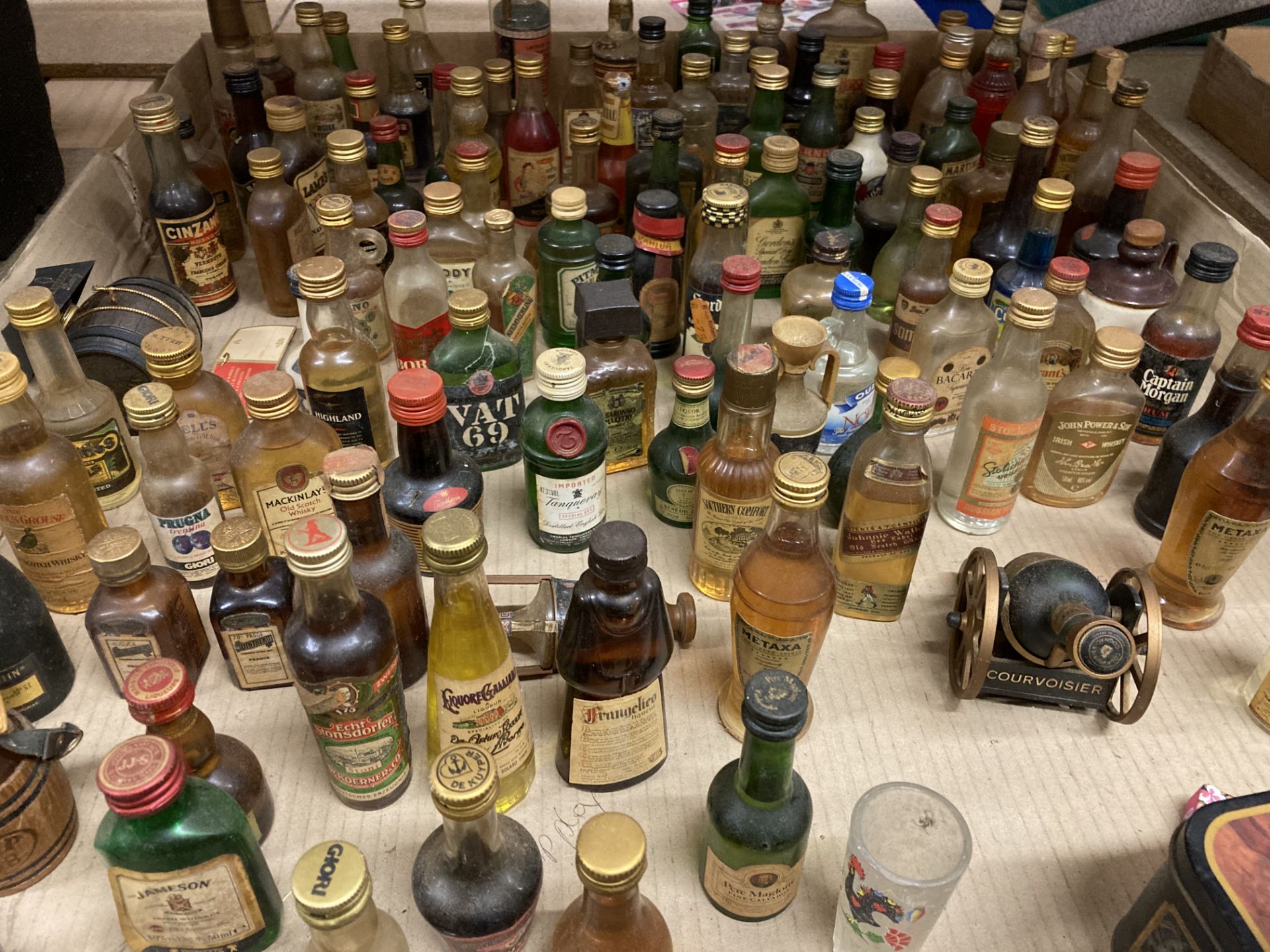 Contents to tray - large collection of mainly full but some part full miniature and novelty bottles - Image 2 of 2