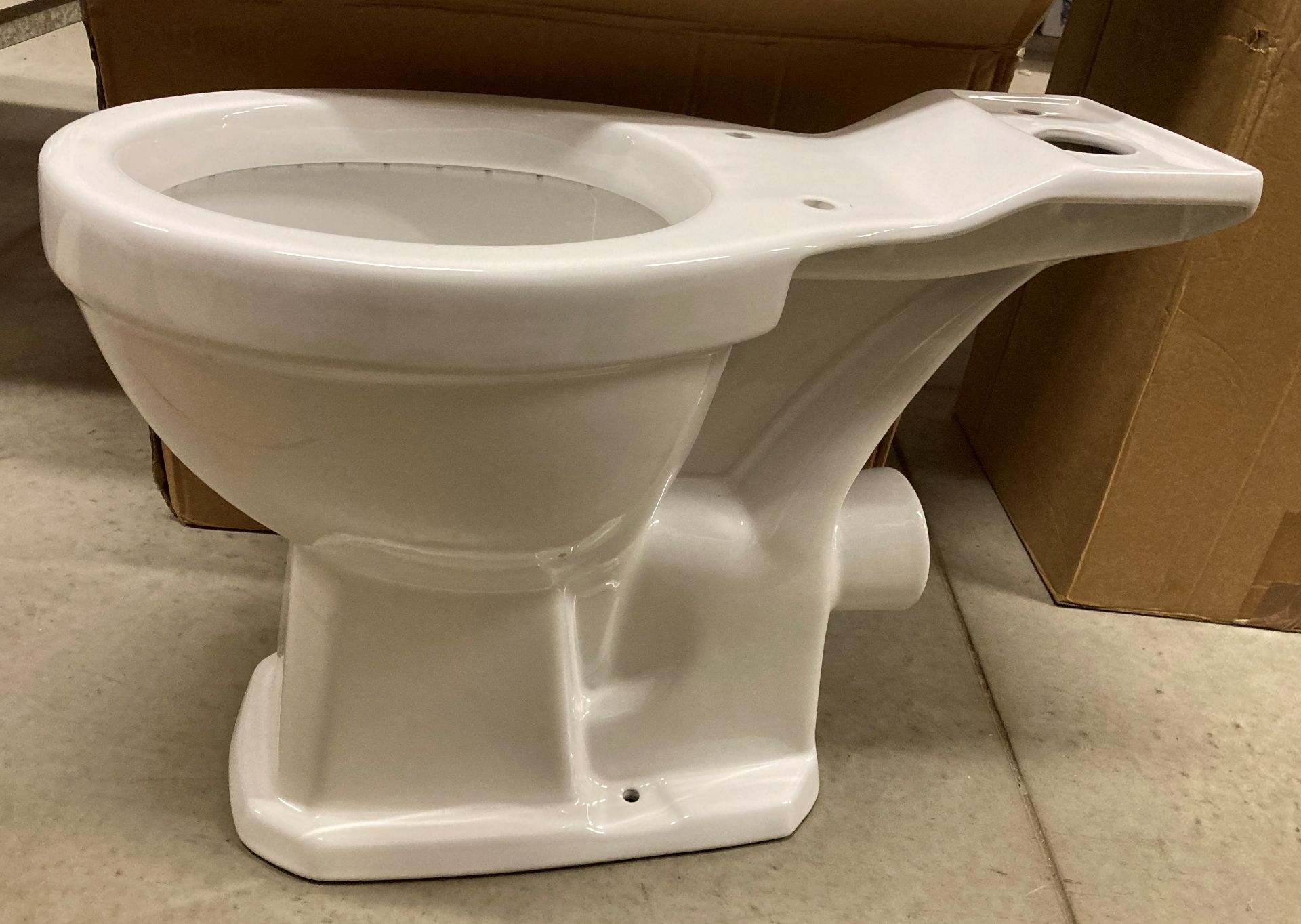 Comfort height toilet pan c/c - excluding seat in white