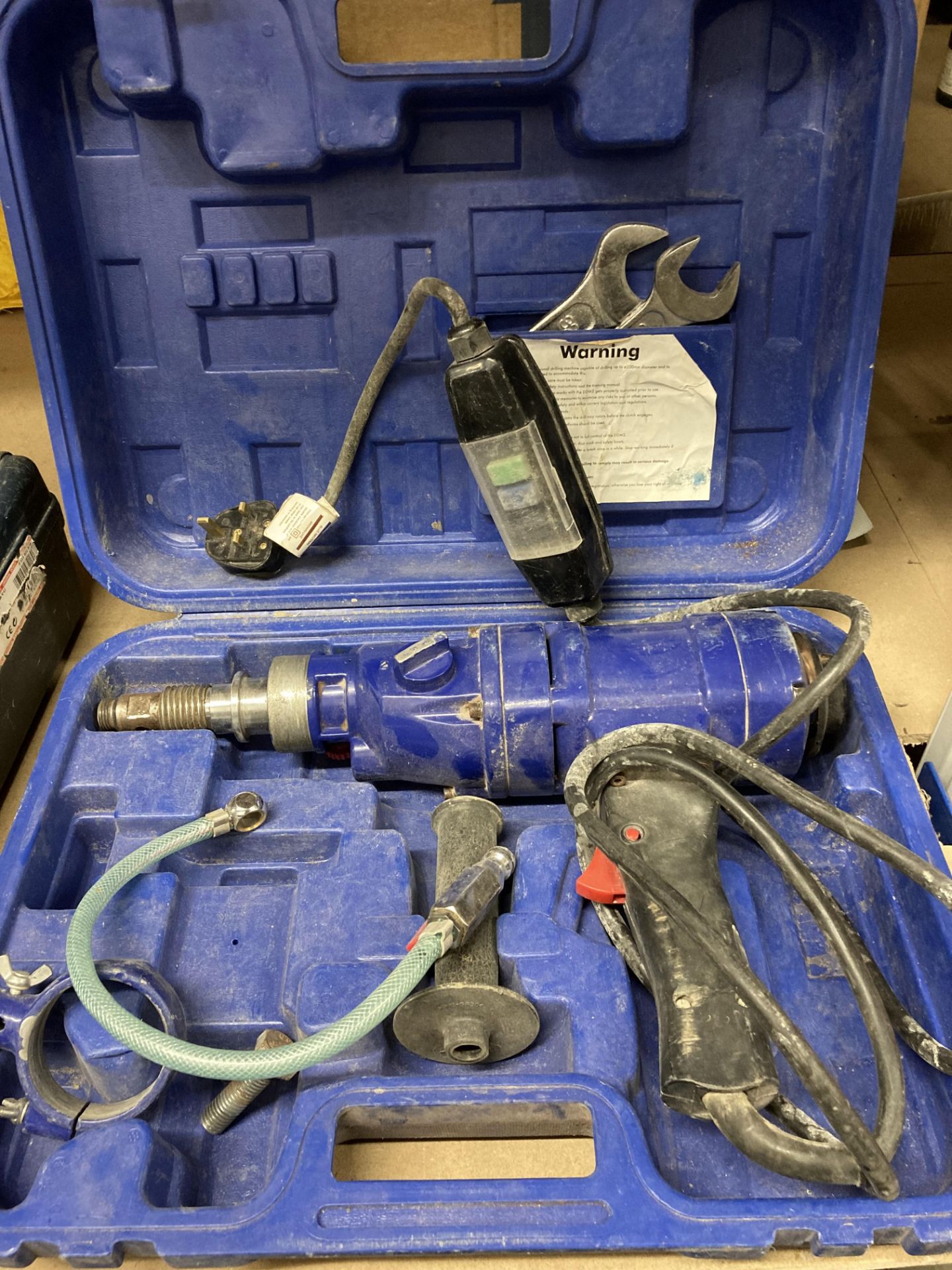 Heavy duty 240v hammer drill in blue case