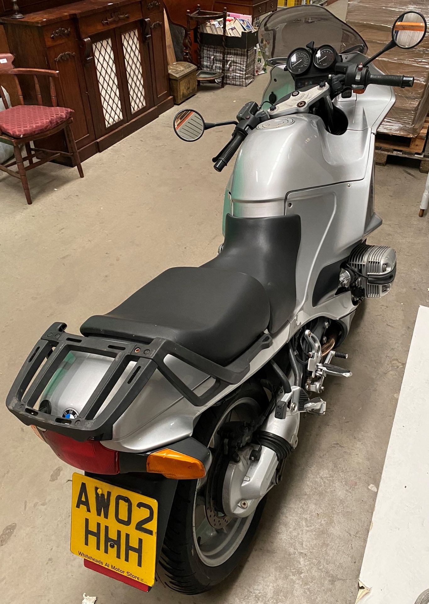 BMW R1150RS (1130cc) MOTORCYCLE - Petrol - Silver. Registration No: AW02 HHH. - Image 2 of 10