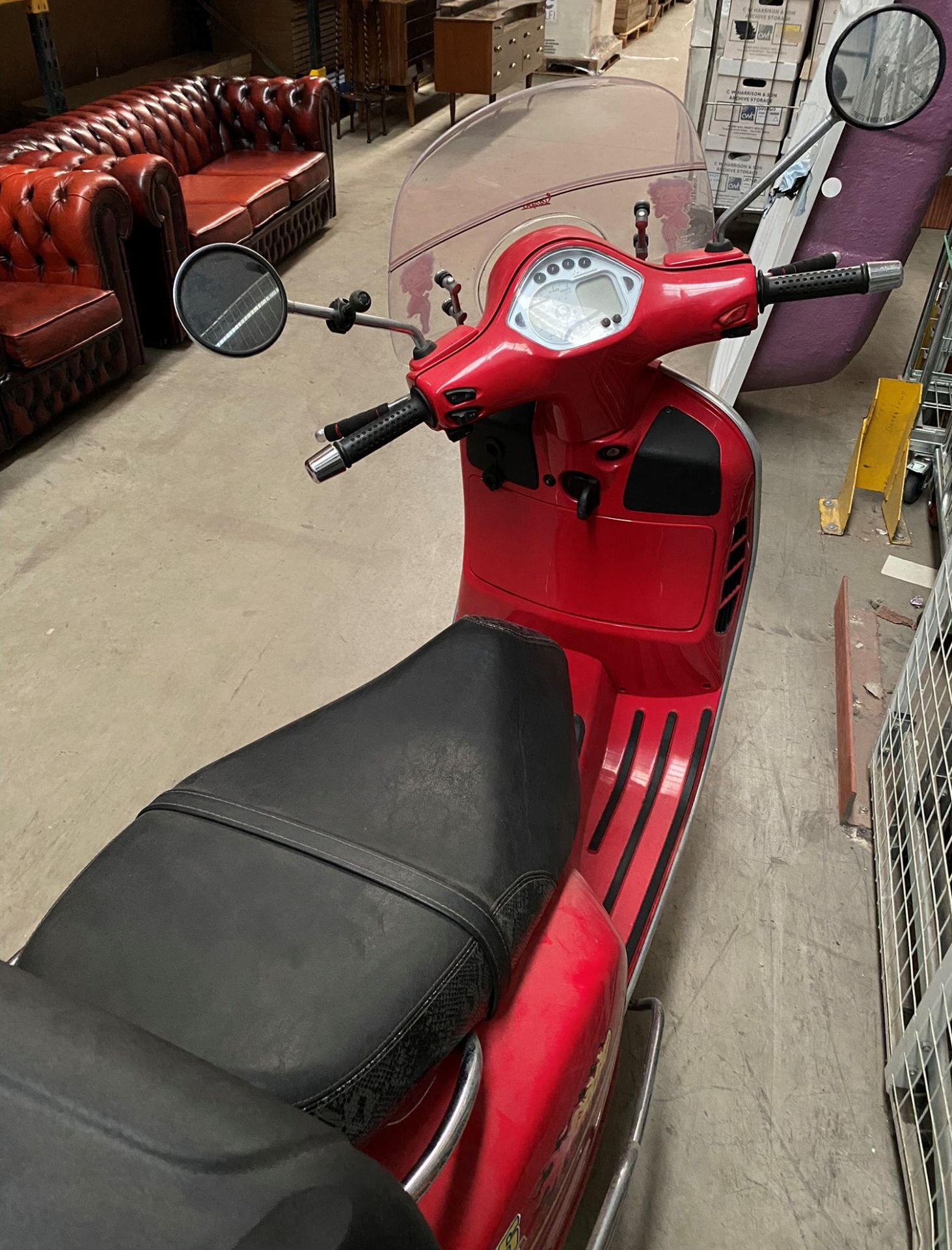 A PIAGGIO VESPA GTS (244cc) SCOOTER - Petrol - Red. Reg No: GN06 HJA. Recorded Mileage: 46,952+km. - Image 5 of 12