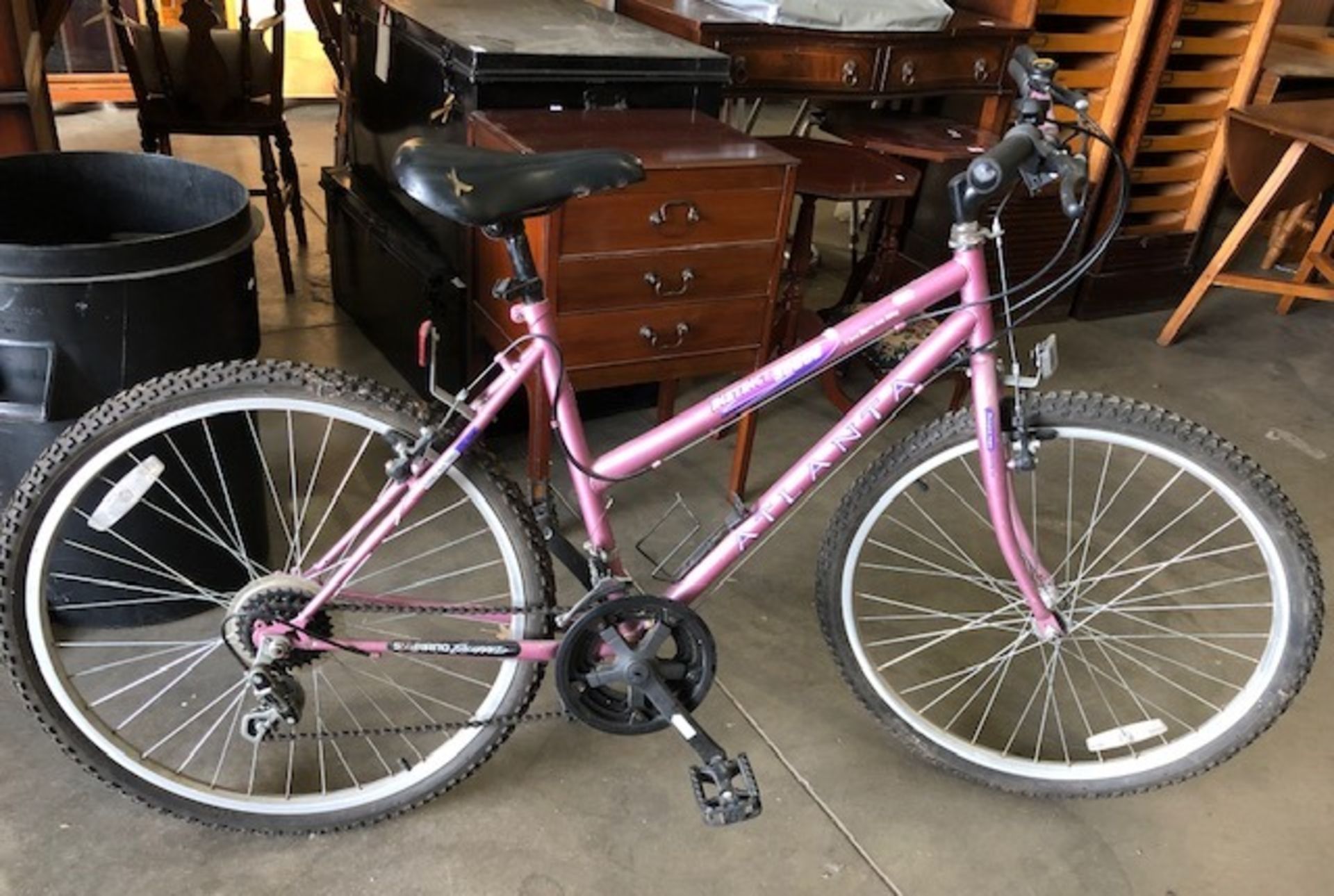 Atlanta Instinct S9000 15 speed Shimano Index Shifting pink lady's mountain bike, - Image 2 of 2