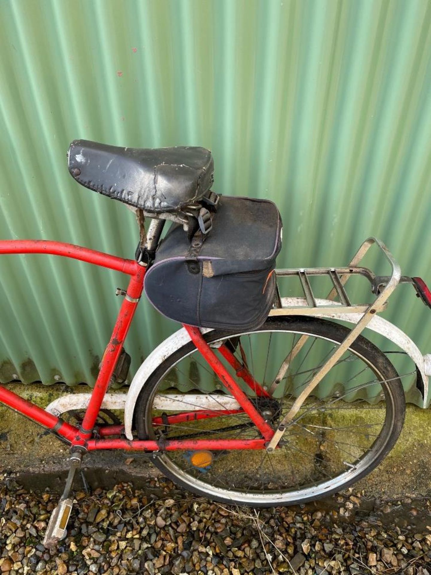 Vintage Post Office Bicycle. Stored near Woodbridge, Suffolk. No VAT on this lot. - Image 3 of 4