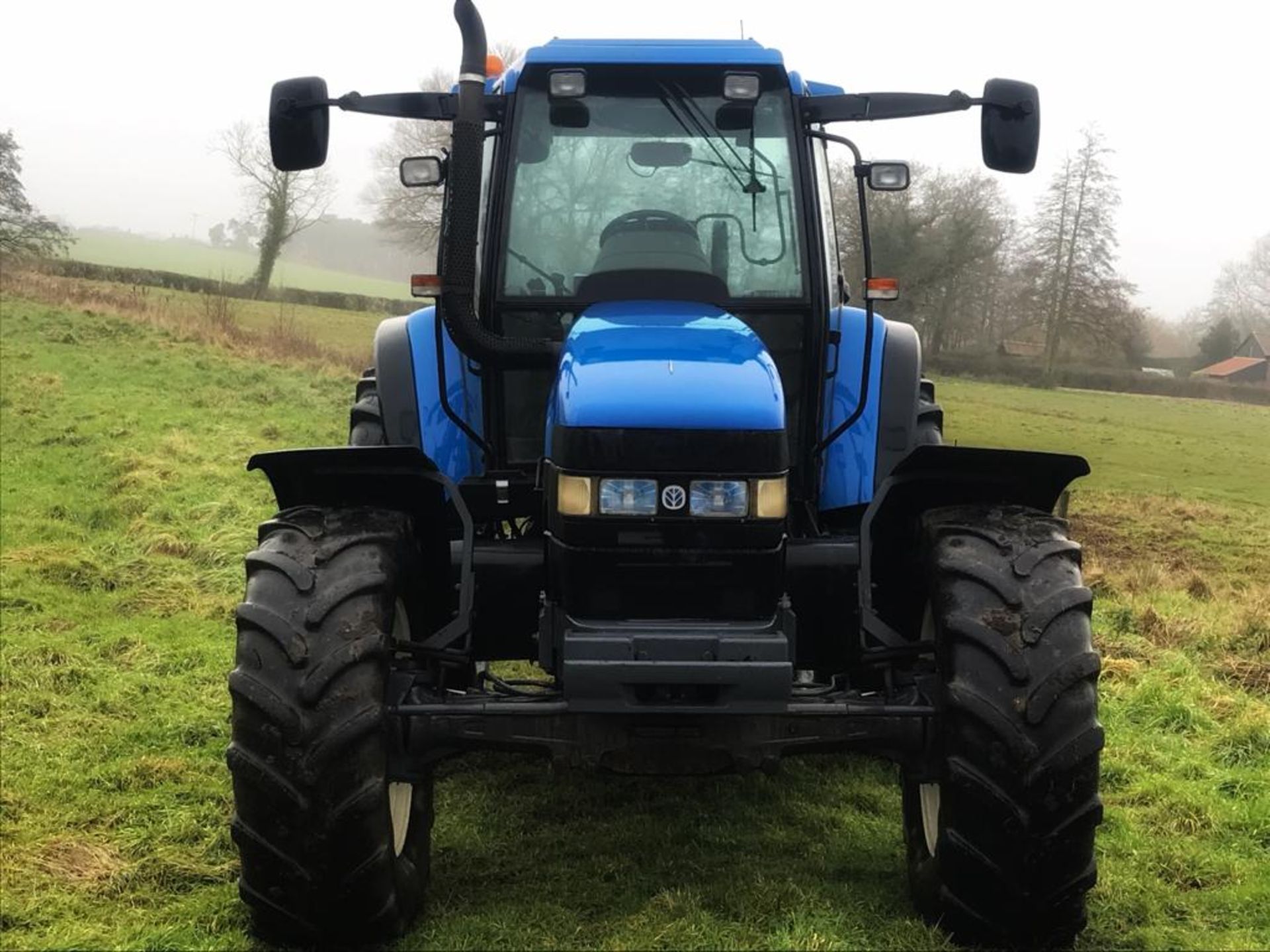 New Holland TM165 Tractor, 2000, Reg: X859 XEX, diesel, Hours: 3,972, - Image 3 of 10