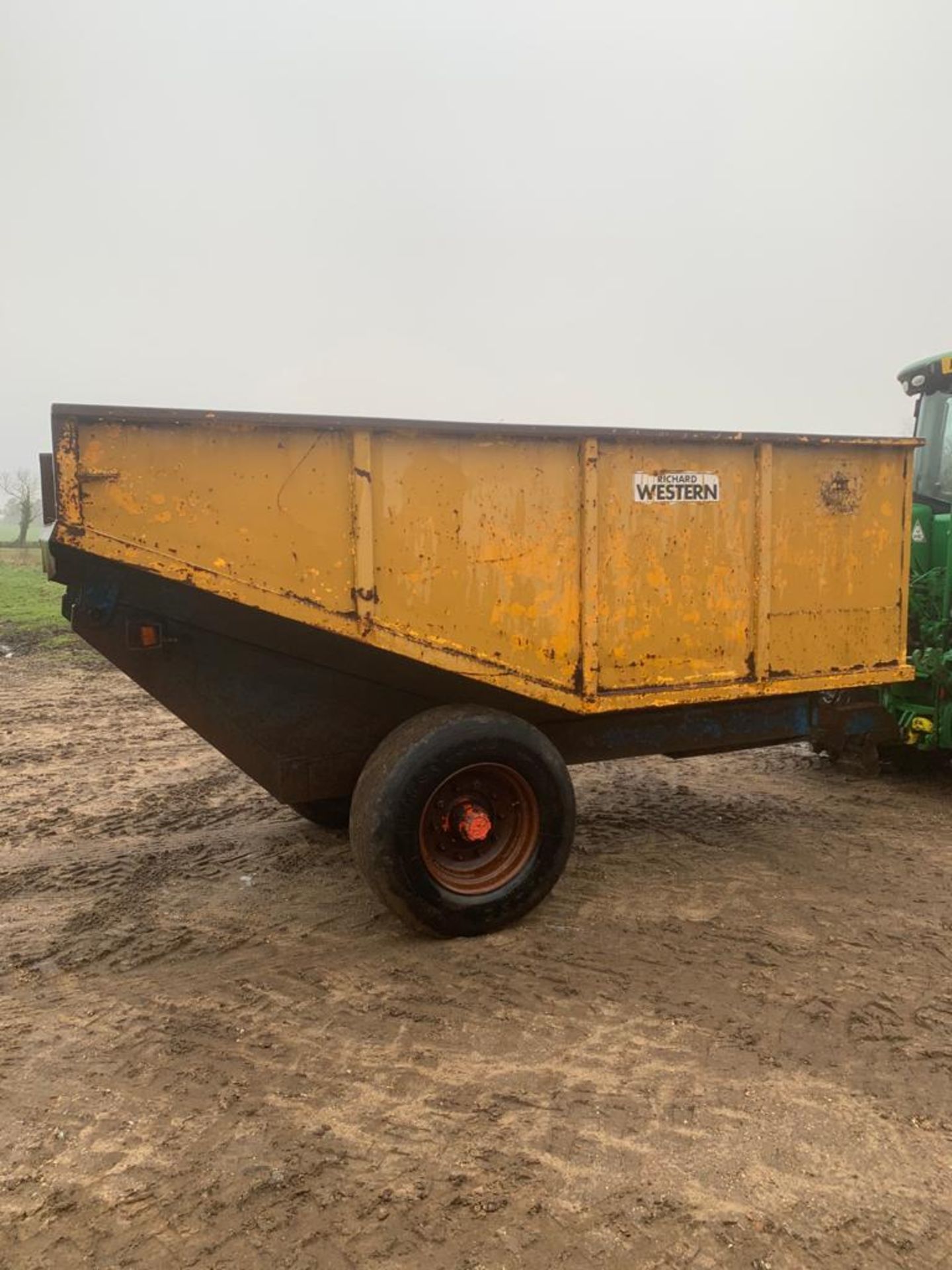 8T Western Dump Trailer, hydraulic brakes axle, c/w working lights etc, - Image 2 of 4