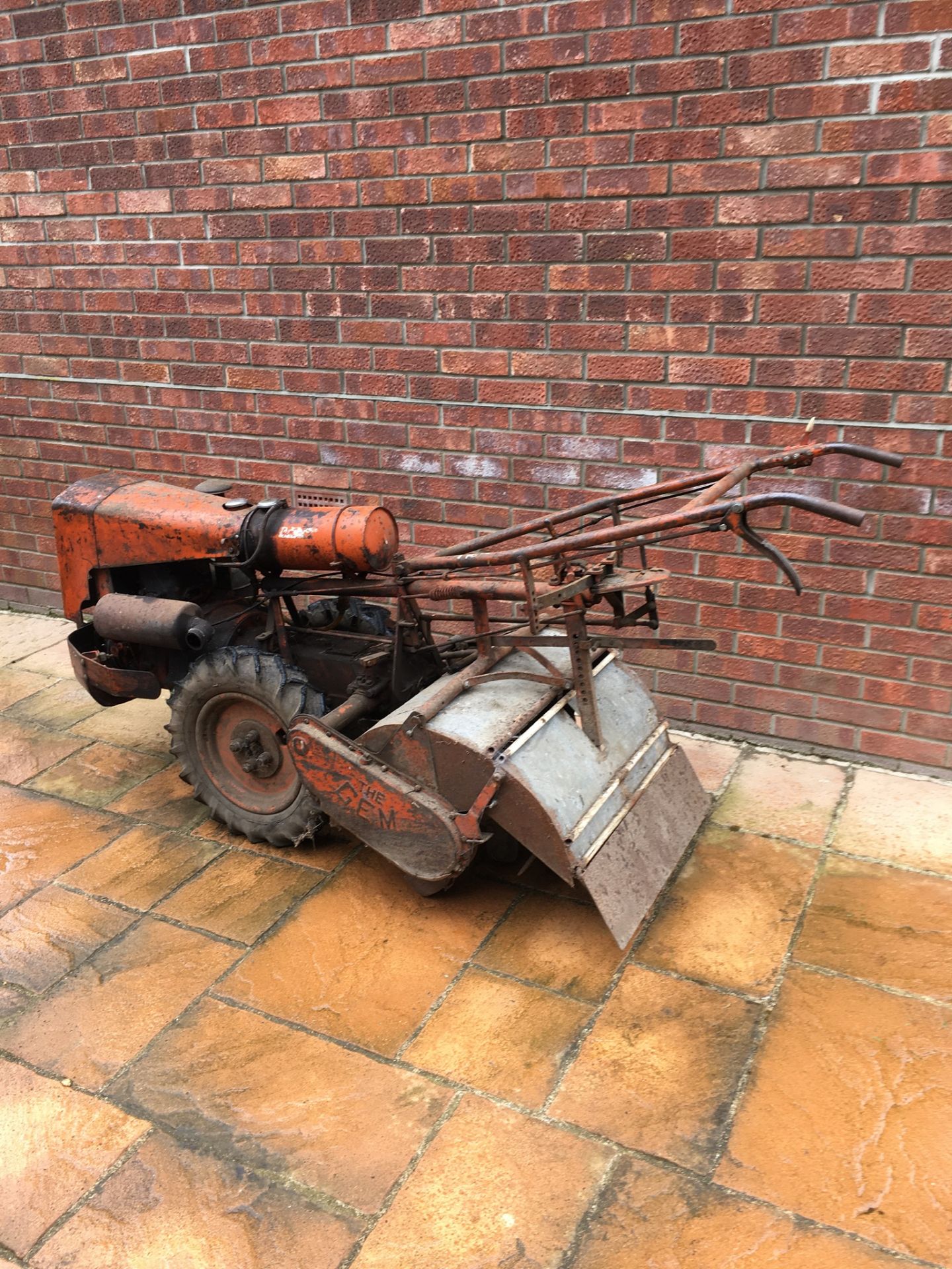 Howard rotavator. NOT KNOWN IF RUNNING/NOT TESTED Stored near Shadingfield, Suffolk.