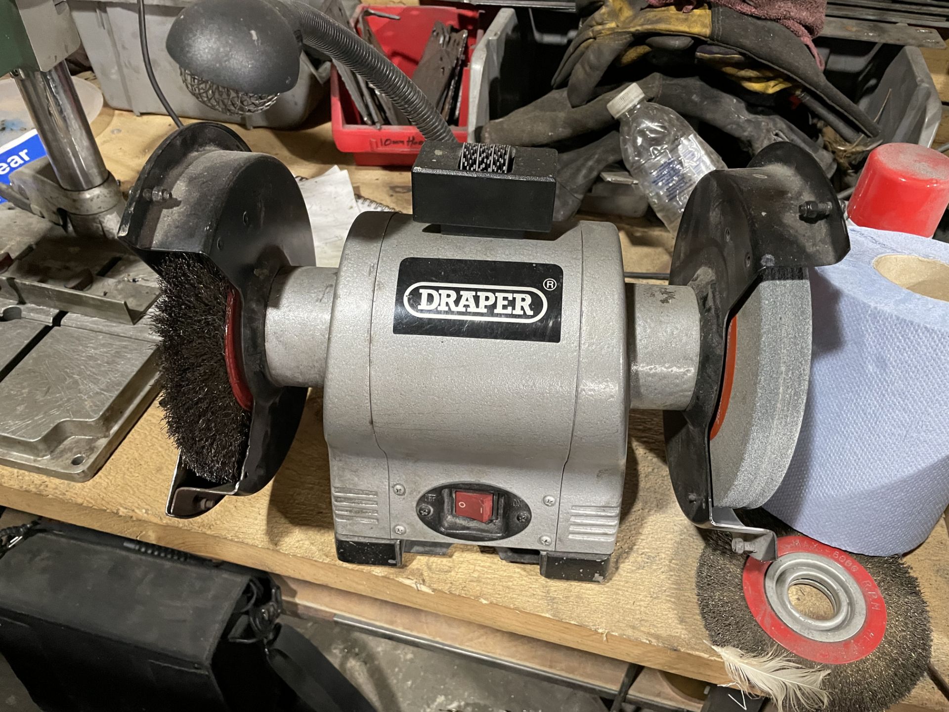Draper Bench Grinder - 220mm, 550W with worklight - 230V Serial No. 17090056. - Image 2 of 3