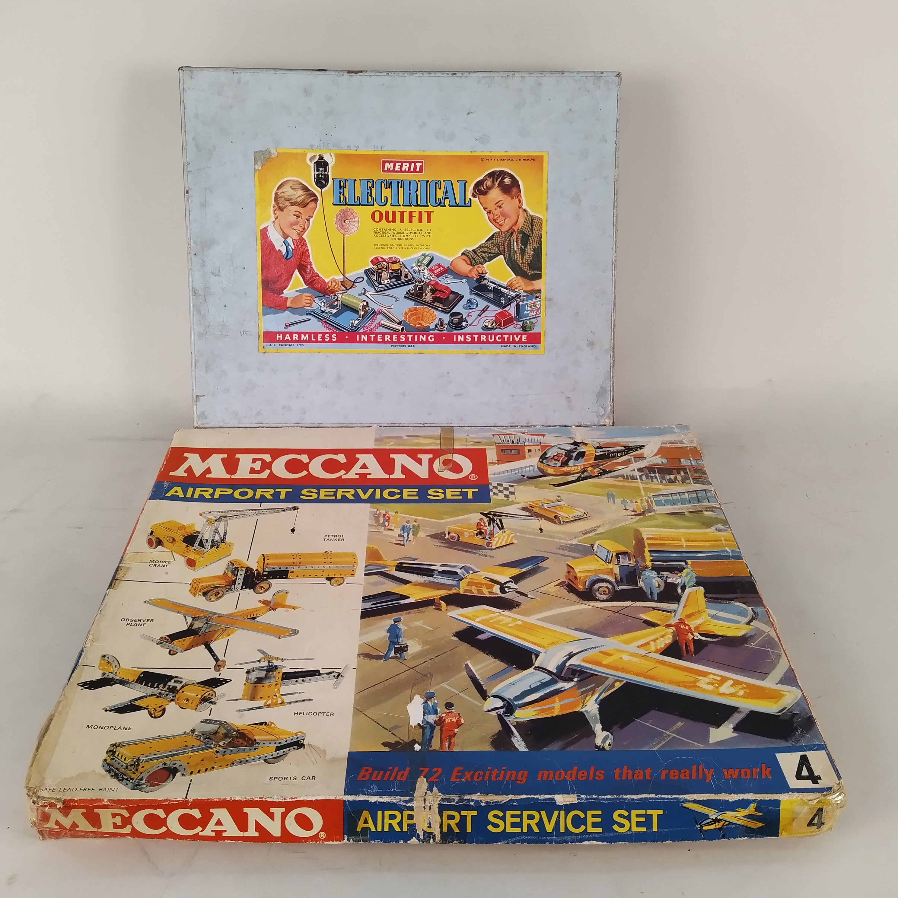 A box of constructed Meccano plus two empty vintage boxes - Image 2 of 3