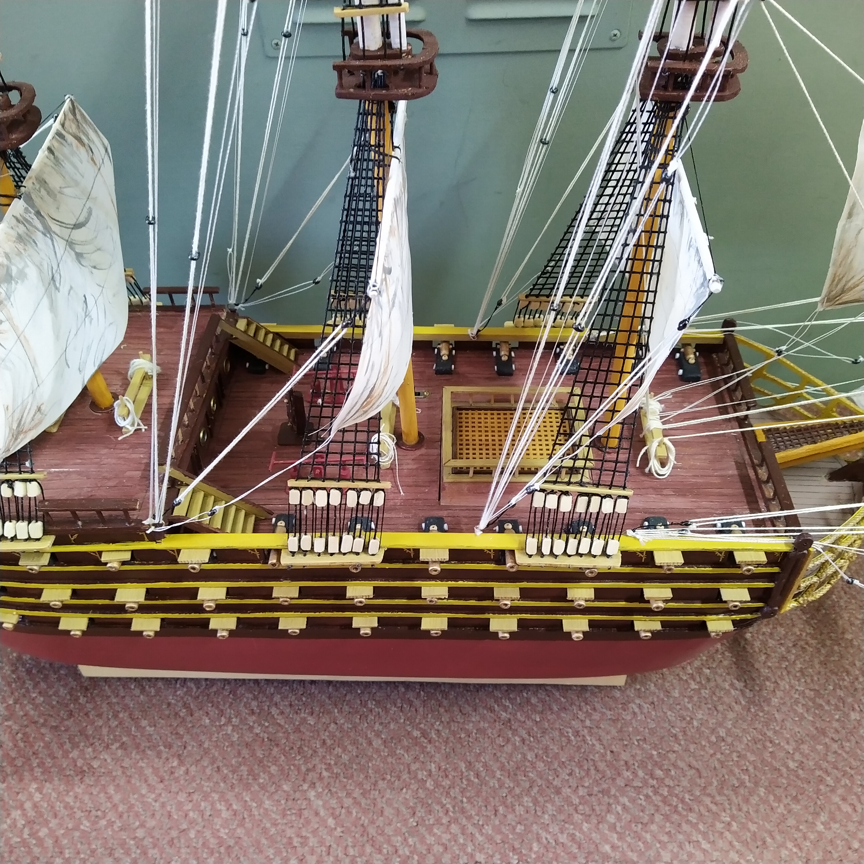 A scratch built galleon with engine and propeller - Image 3 of 3