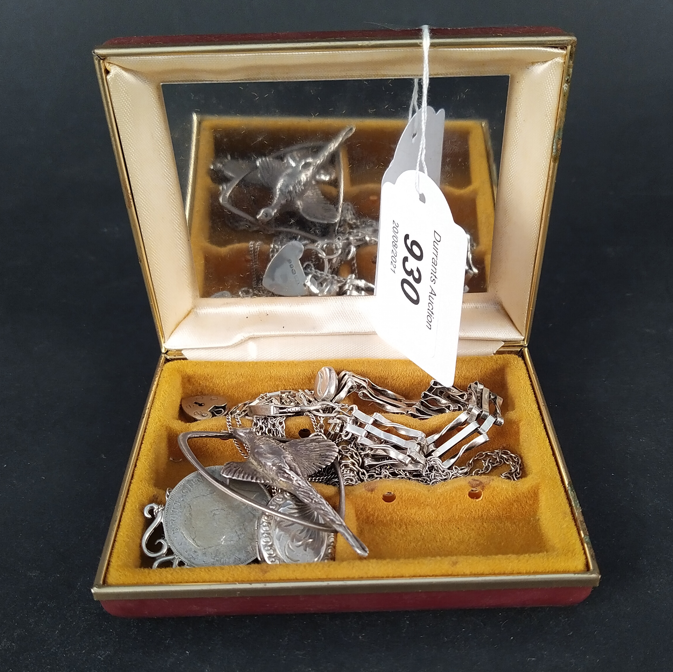 A quantity of silver jewellery including a pheasant pendant,