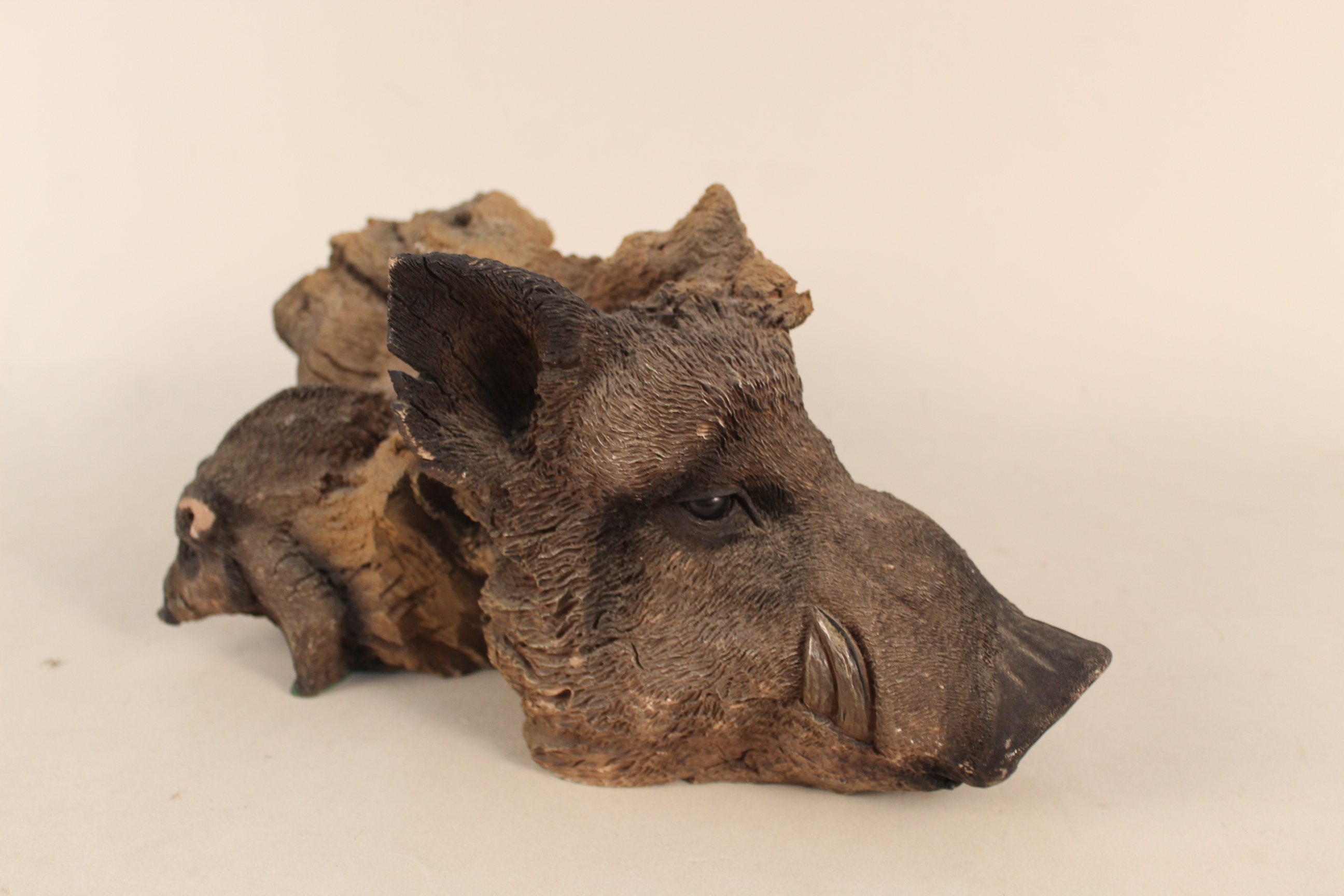 An interesting cast resin boars head resembling carved wood, - Image 3 of 3