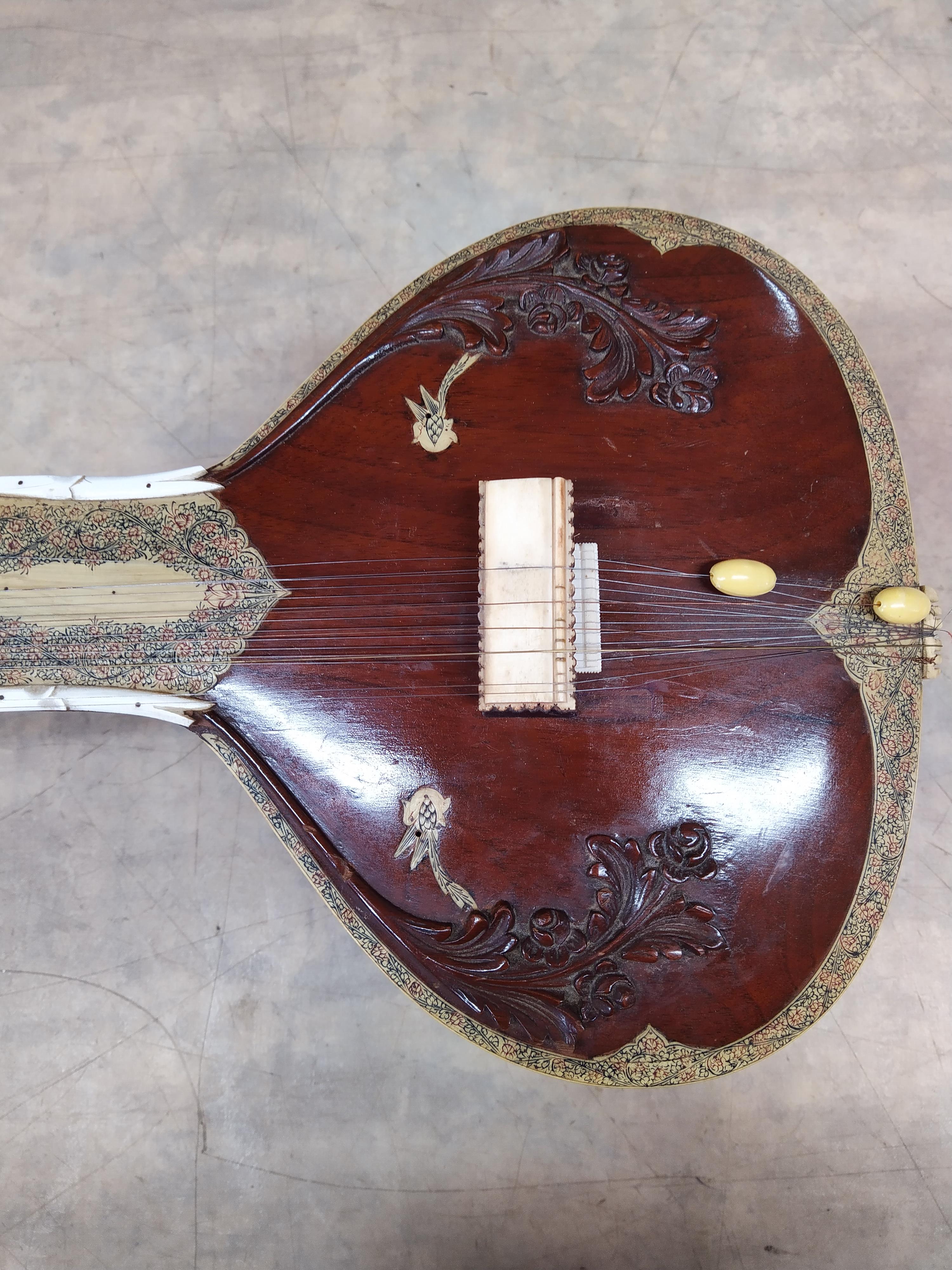 A cased vintage Indian sitar in the Ravi Shankar style with two sound boxes and extensive - Image 2 of 3