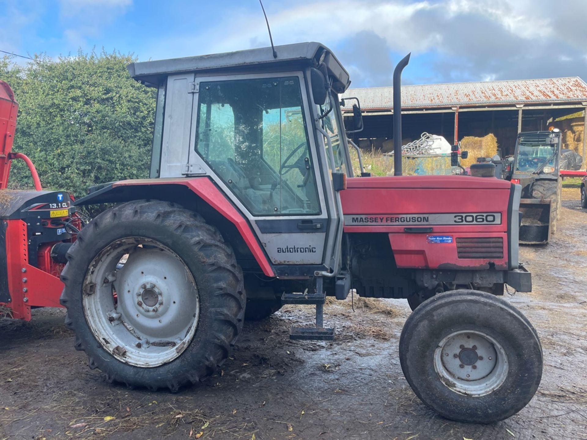 Massey Ferguson MF3060 2WD Tractor (1994), 9541 hours, M56 CRT, V5. Stored near Badingham, Suffolk. - Image 2 of 7