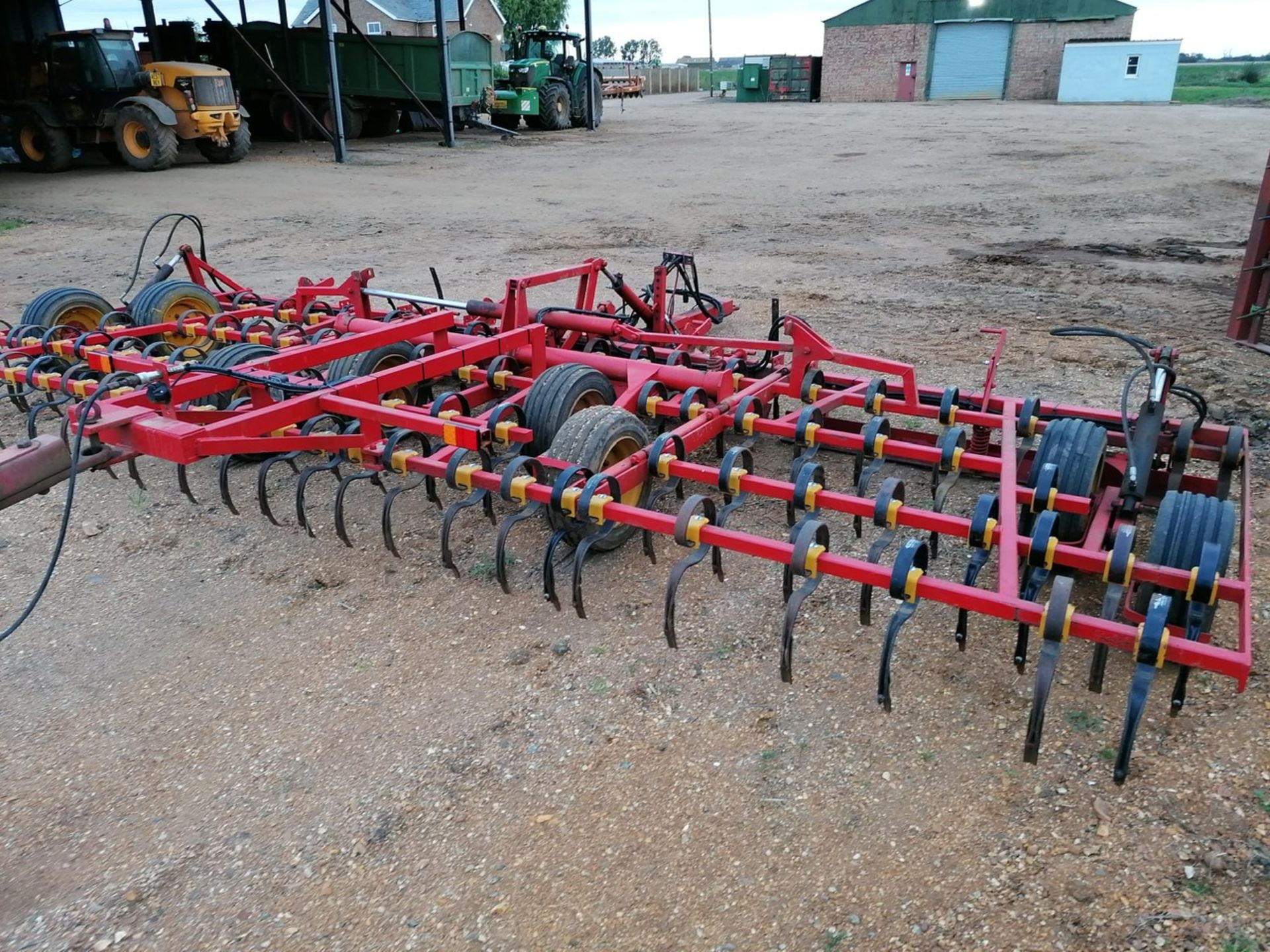 6m spring tine. Bamlet (pre vaderstad). - Image 2 of 5