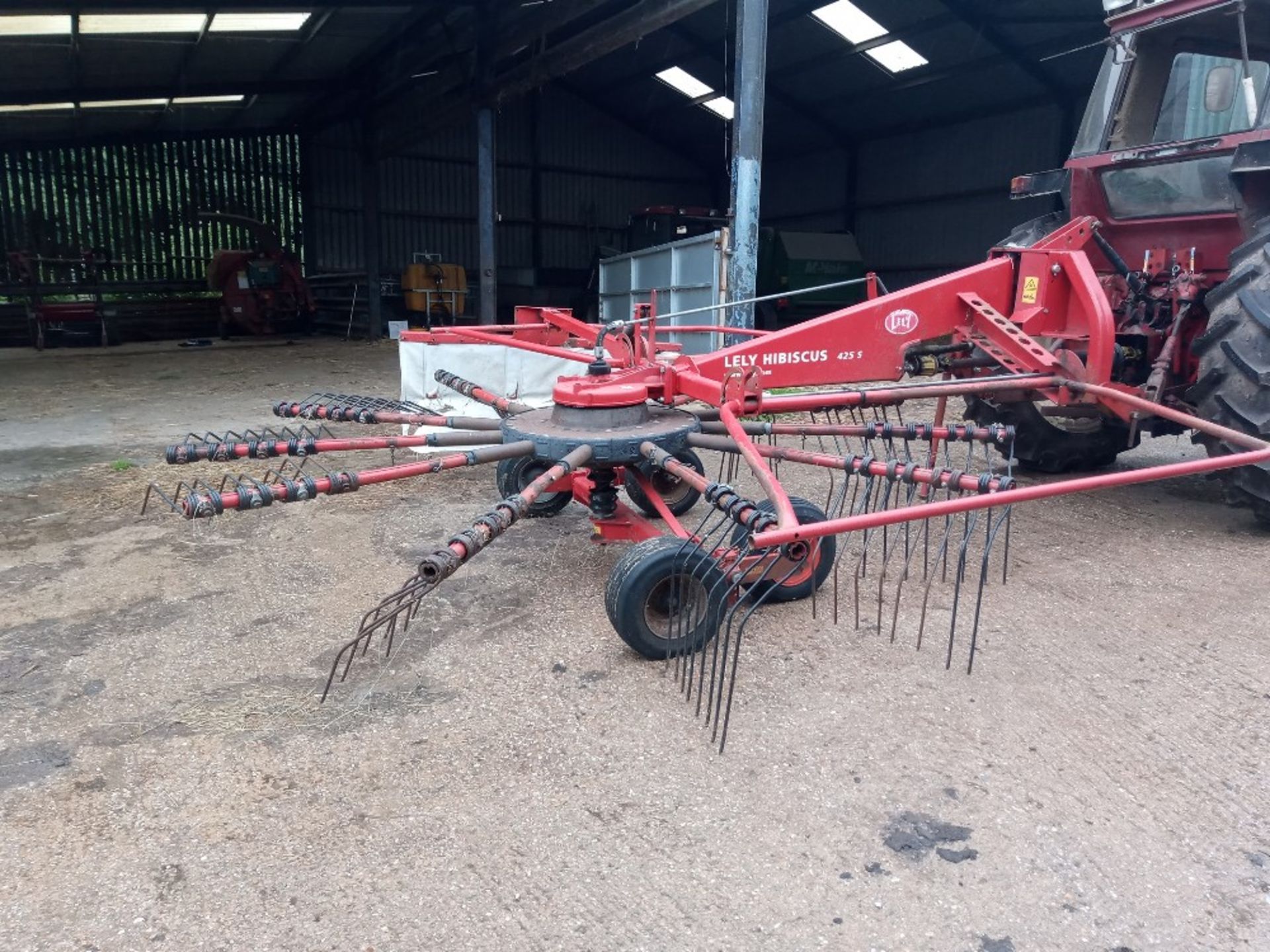 Lely Hibiscus single rota rake. Circ 2009 - 2012 . Working order with no major faults. - Image 3 of 4