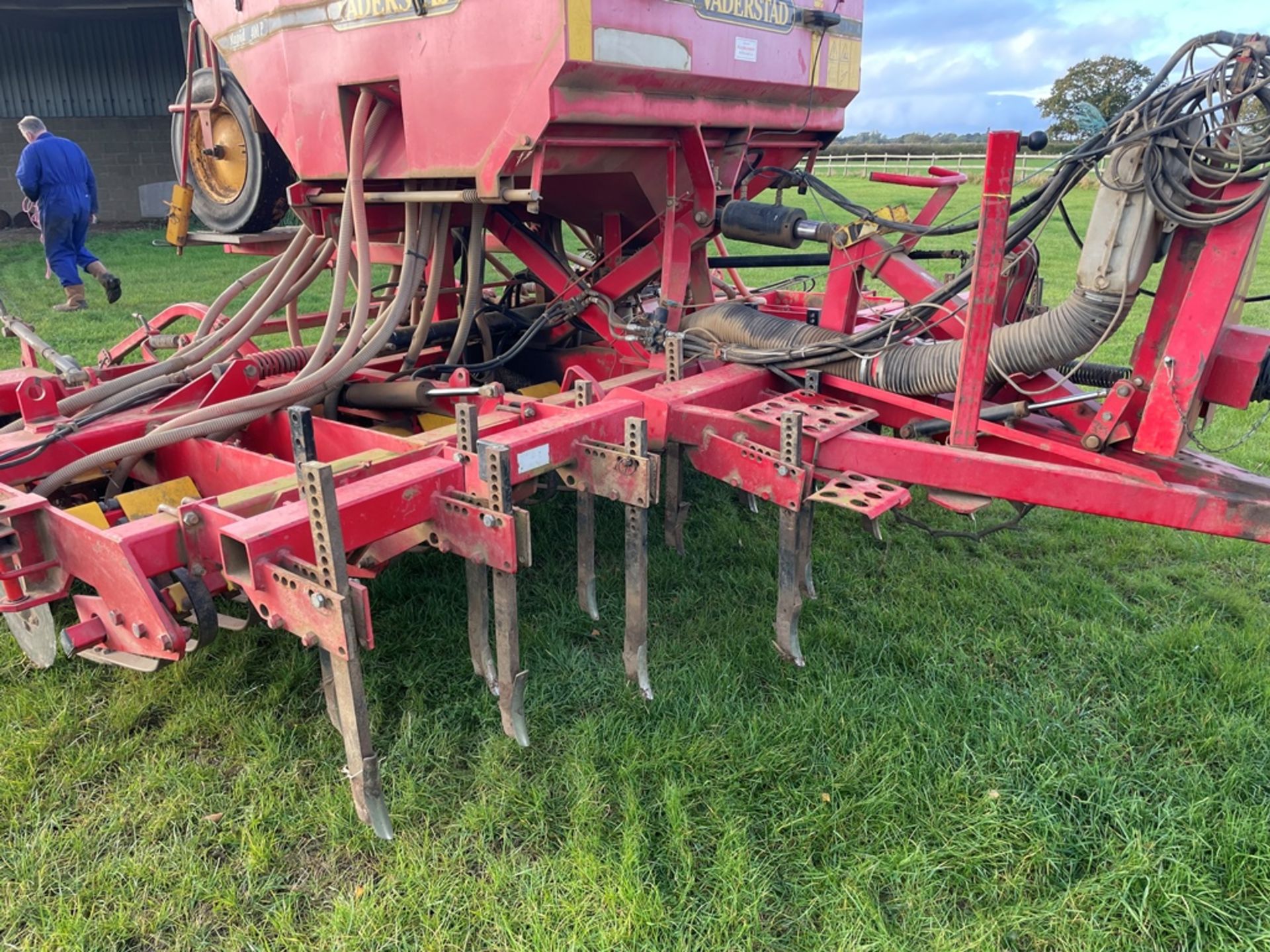 Vaderstad Rapid 400P (1995), No.1326, 4m rigid tine, had since 2013, camera not included. - Image 7 of 16