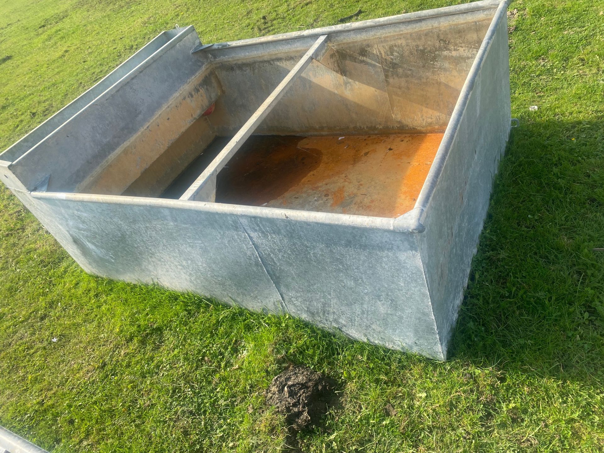 Bateman water trough. Stored near Goring Heath, Reading. No VAT on this lot.