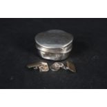 A silver wafer box (as found) plus a pair of 9ct gold on silver cufflinks