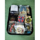 Various cloth collectors badges including 1951 South Jamboree in Austria, USA Club badges,