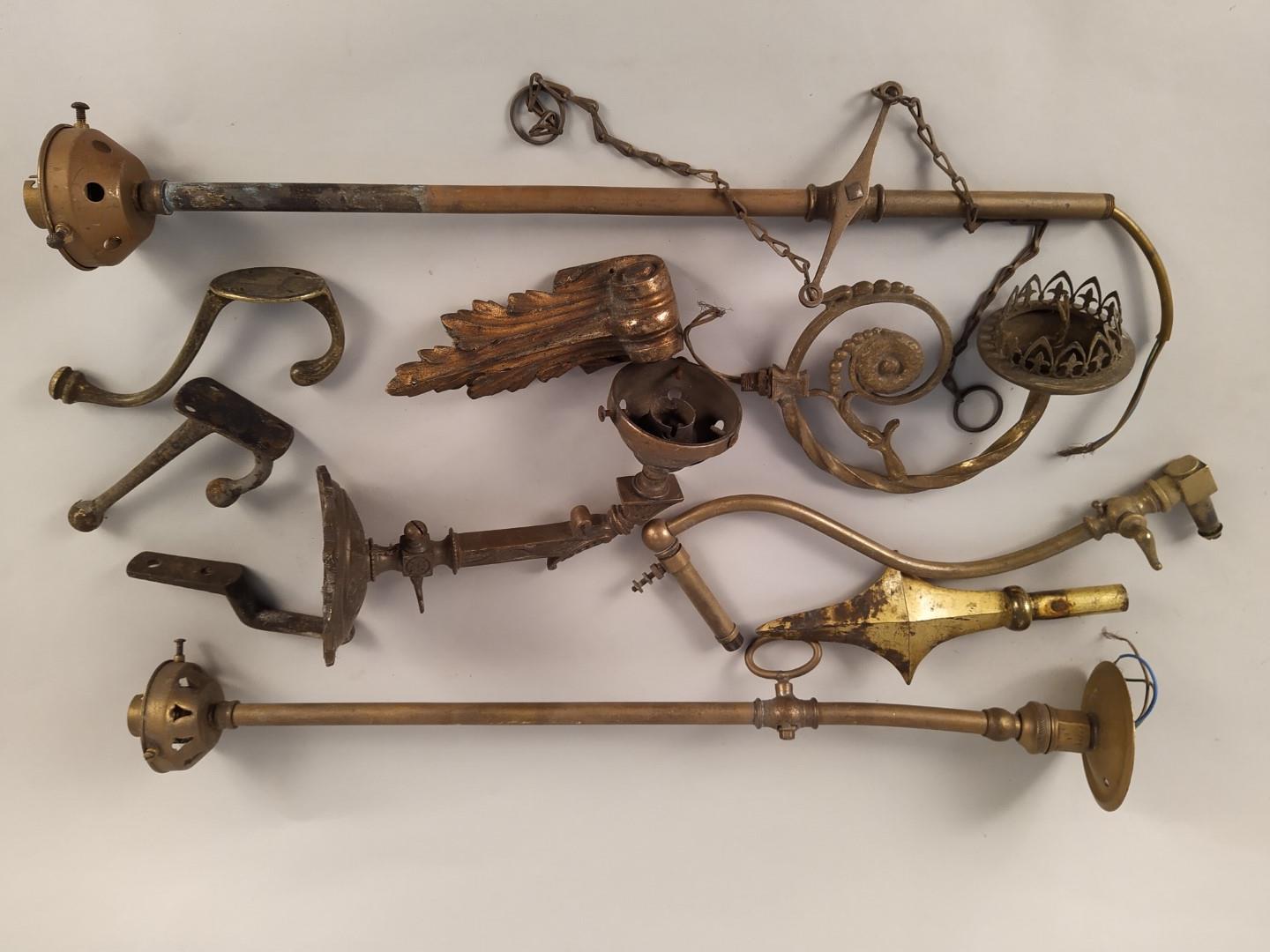 Assorted brass items - Image 3 of 3