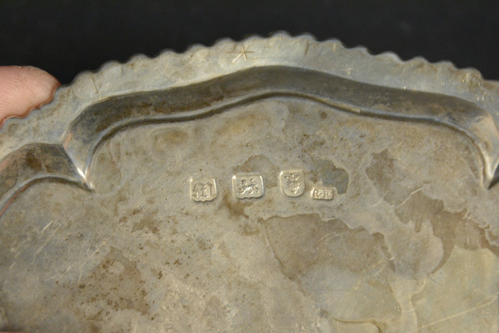 Two Georgian silver waiter trays, (both in very poor condition), smaller hallmarked London 1767, - Image 4 of 5