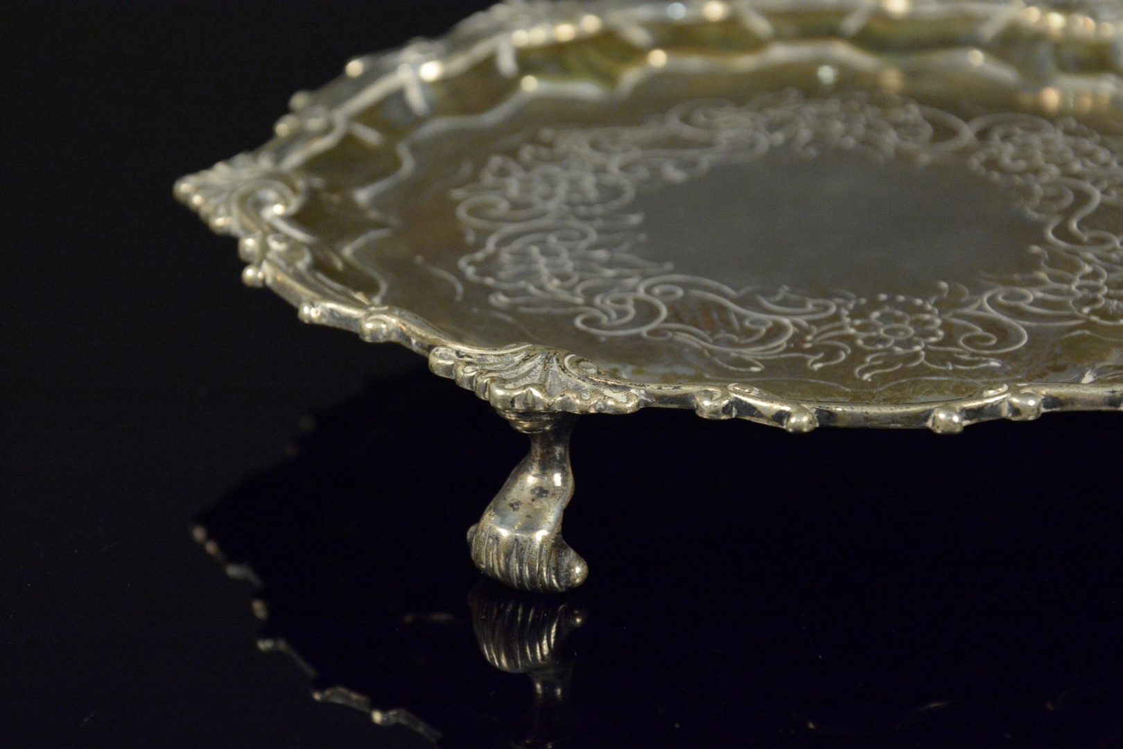 A small silver salver with shell border and engraved centre, hallmarked London 1830 (repaired legs), - Image 2 of 3