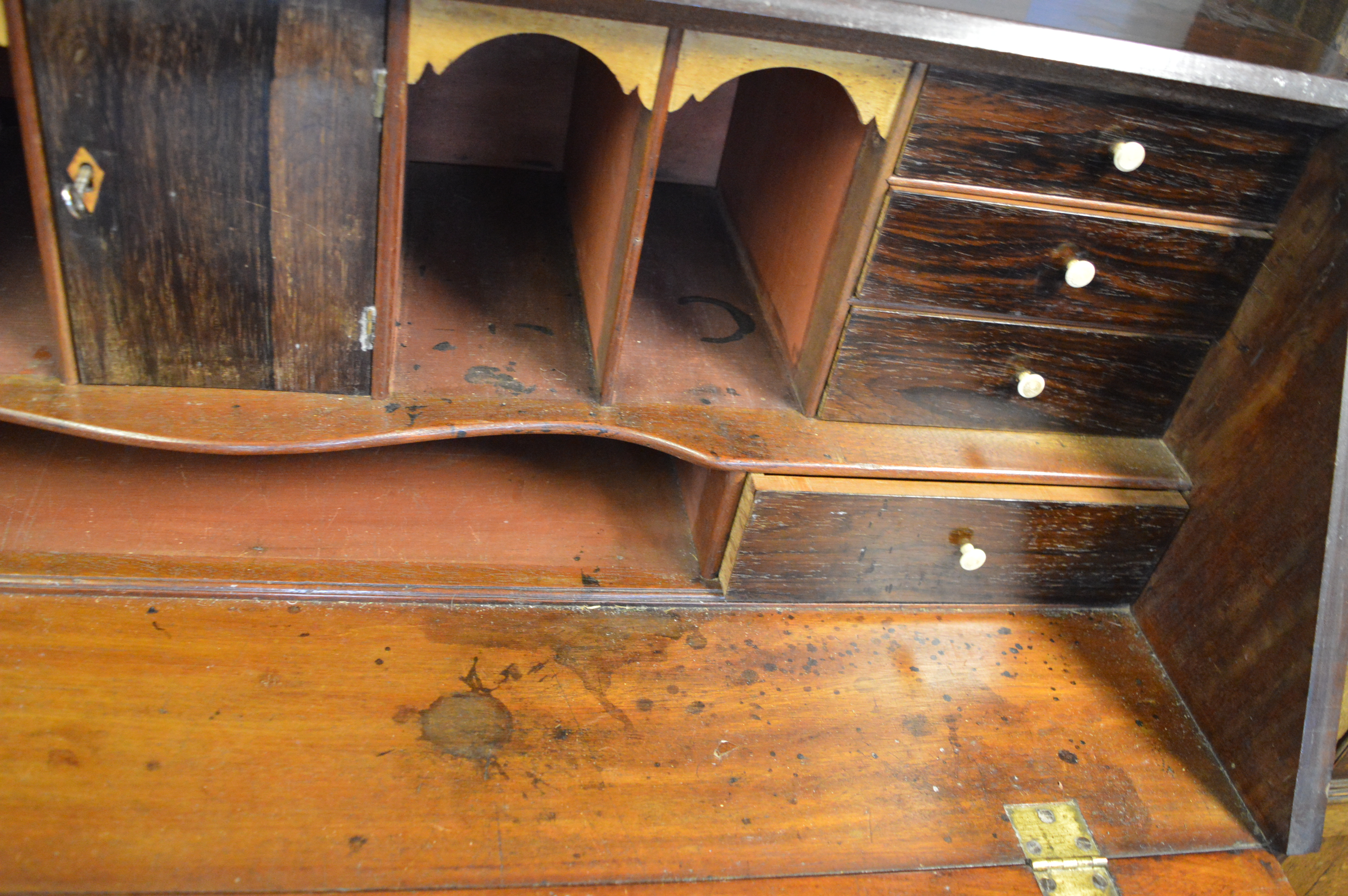 18th Century Walnut Bureau - Image 6 of 6