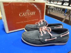 Catesby Size: 7 Navy Shoes