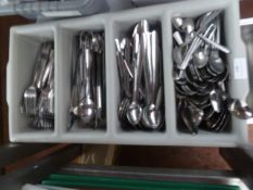 * cutlery tray with cutlery