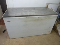 * Elcold S/S topped chest freezer 1500w x 700d x 850h