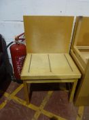 * 1 x beech tray stand