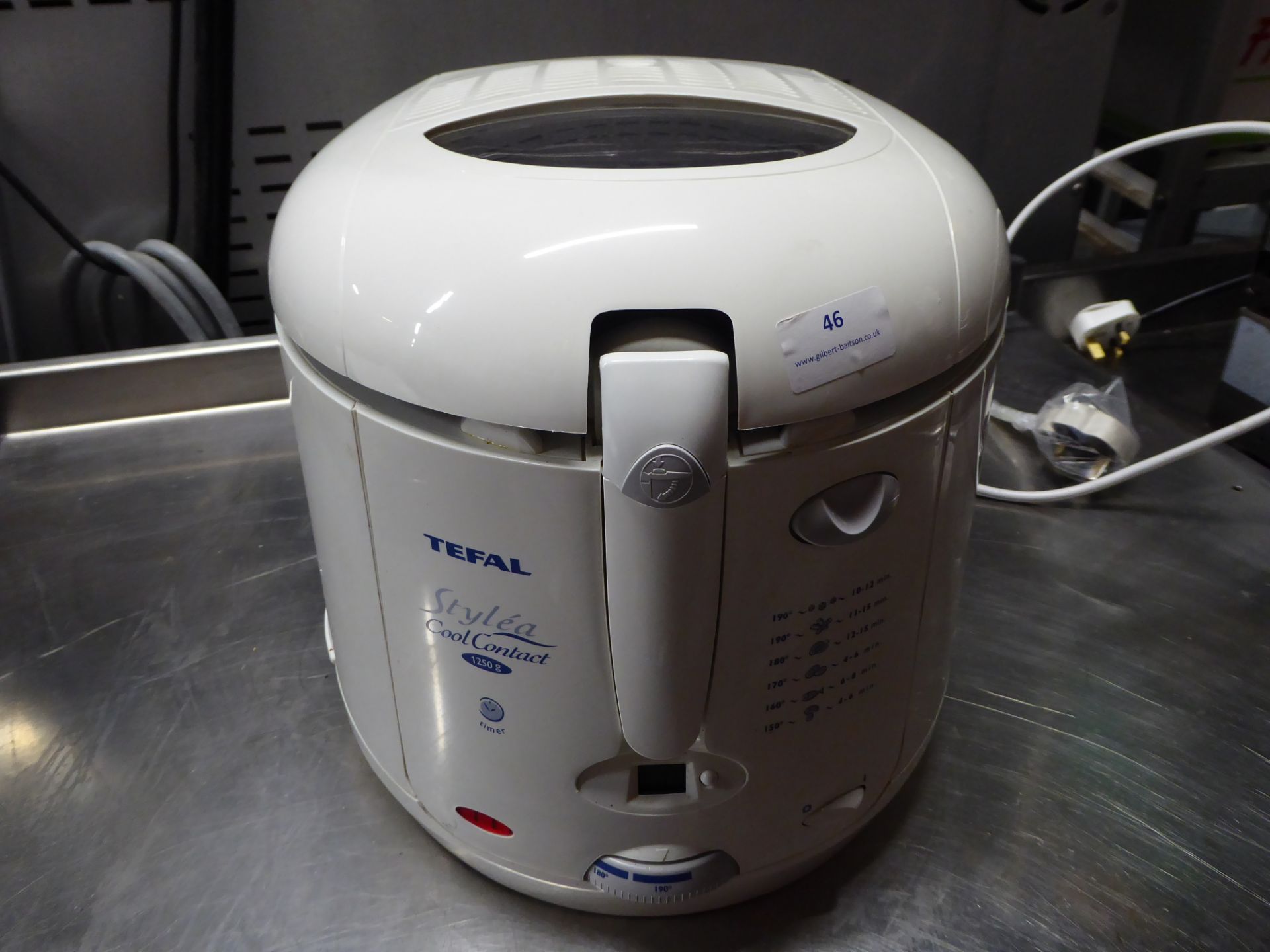 *Tefal Stylea cool contact domestic fryer with timer. In good clean condition - with instruction