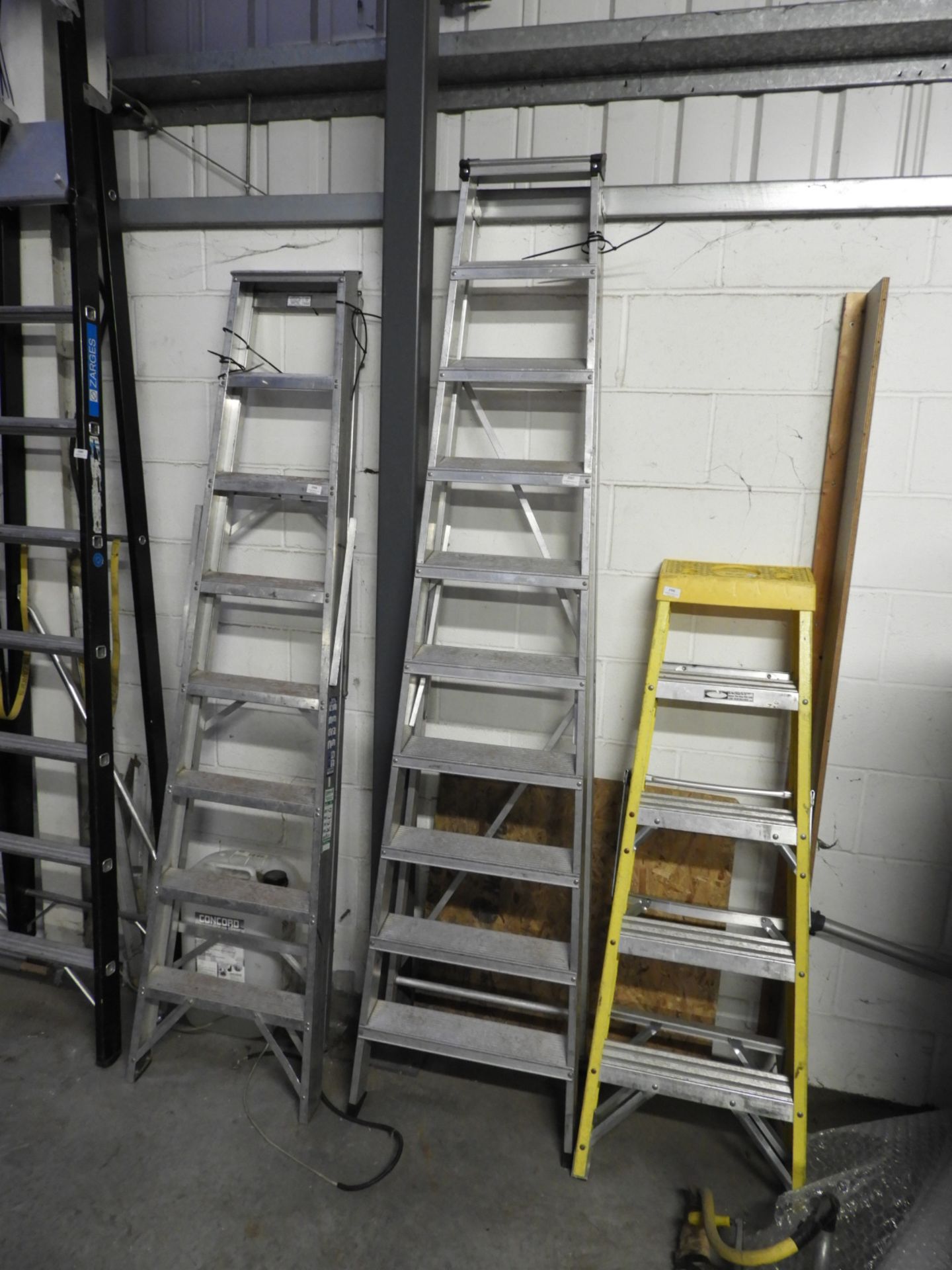 *Youngman Nine Tread Aluminium Step Ladders