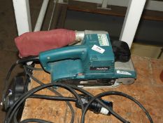 *Makita 100x610mm 9404 Belt Sander