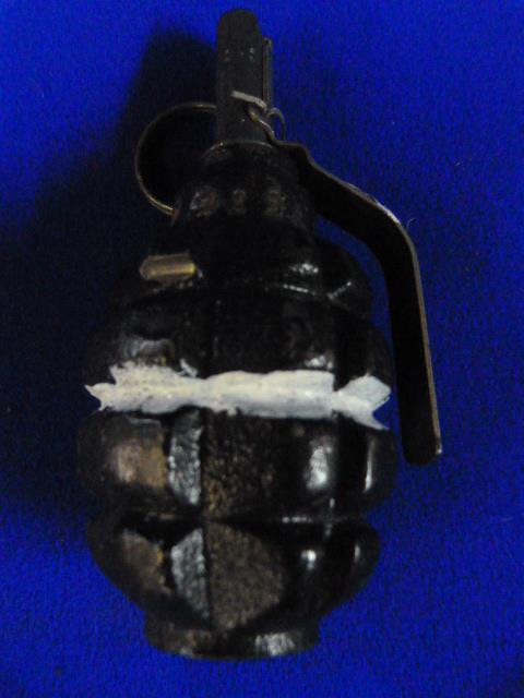 Deactivated Russian F1 Fragmentation Grenade (Repainted) - Image 2 of 4
