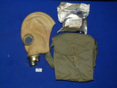 NATO Gas Mask with Bag and Filter